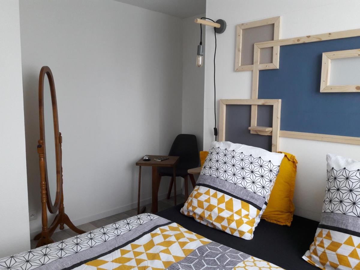 Bruse & Co Panzió Oissery Kültér fotó